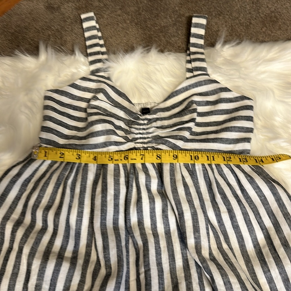 NWT Banana Republic Grey and White Maxi Dress in size small petite. - Picture 7 of 10